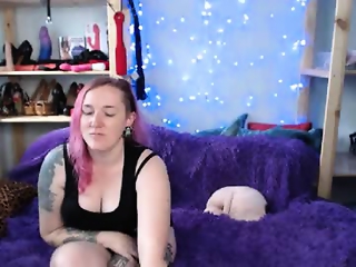 kissica is 24 year old lesbian webcam couple