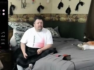 butterflyandbear is 43 year old fetish webcam couple