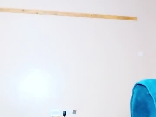 daddys_naughtyslut is 19 year old naughty ebony webcam girl