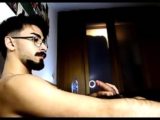 incubusszz is 21 year old webcam boy