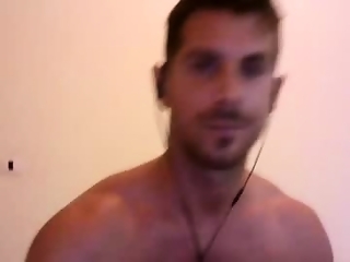 serafino94 is 26 year old horny webcam boy