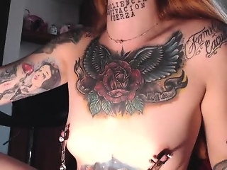 mariianna_lopez_ is  year old latino webcam girl