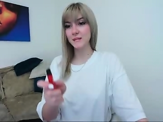 alissa4_ is 22 year old girl