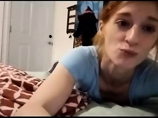 lesleygumgrass is 26 year old webcam shemale