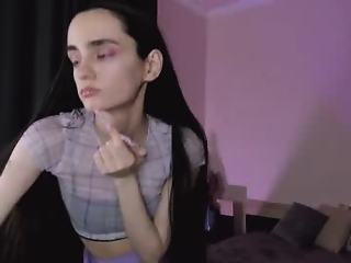 unhollymeow is  year old webcam girl