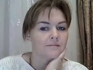 karennelsonx is  year old cute webcam girl