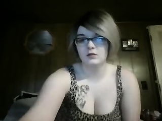 ella_ivory is 24 year old cute webcam couple