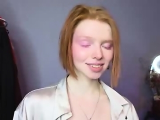 ginger_hugs is 18 year old shy redhead webcam girl