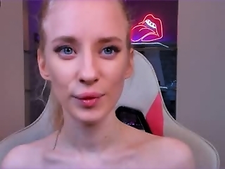 jane__klein is 21 year old fetish webcam girl