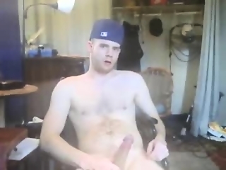 jaybrik92 is 30 year old webcam boy