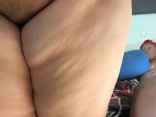 lindalovesexy is 30 year old sexy bbw webcam girl