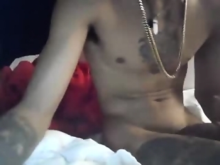 lxrdhxkvgemvsterjuice is 32 year old webcam couple