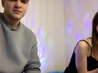 _yummybabes_ is 21 year old webcam couple