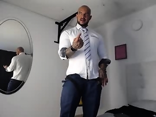 ryanjhonston is 29 year old sexy webcam boy