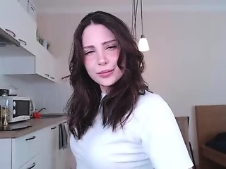 funnybunny3579 is 22 year old funny webcam girl