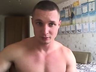 t30t is 30 year old webcam boy