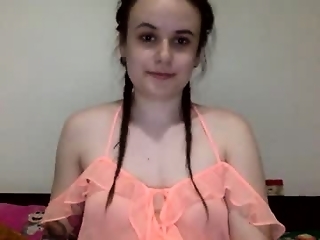 kenny_bronson is  year old webcam girl