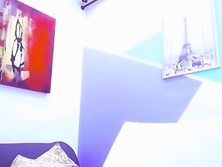 kenya_buhle is 18 year old ebony webcam girl