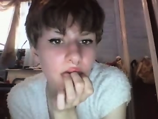 suicunebitch is  year old slutty webcam girl