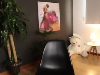 orimoreti is  year old sexy webcam shemale