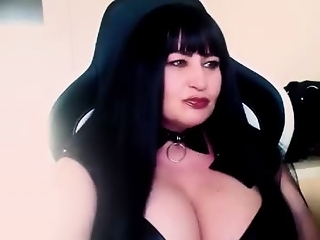 nanalagloss is 42 year old fetish webcam girl