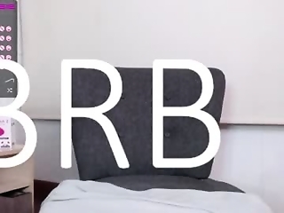 natasha__logan is 23 year old webcam girl