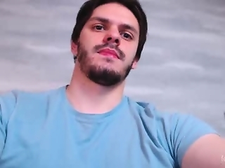 hotpolishsausage is 22 year old horny webcam boy