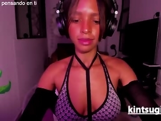 kintsugim is 23 year old ebony webcam girl