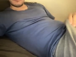 justlookinghot1 is 18 year old fetish webcam boy