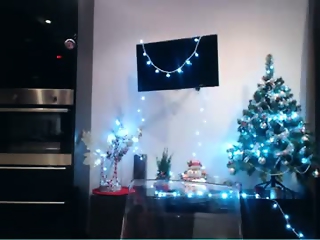 miladystarlight is 37 year old webcam girl