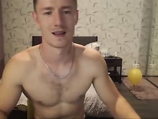 george_fflo is 22 year old webcam boy