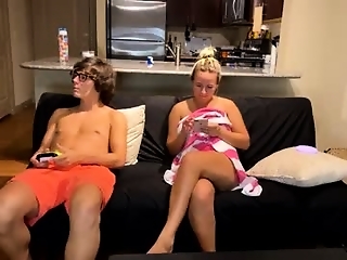 prettybabypetite is  year old pretty webcam couple