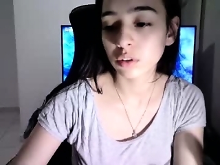 aineangeel is  year old webcam girl