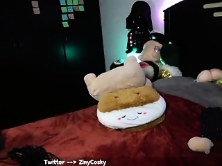 ziny_cosky is 24 year old girl