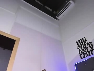 mia_garcia2 is 23 year old latino webcam girl