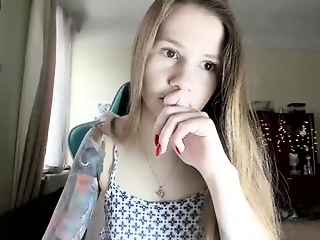 _witch__ is 19 year old webcam girl