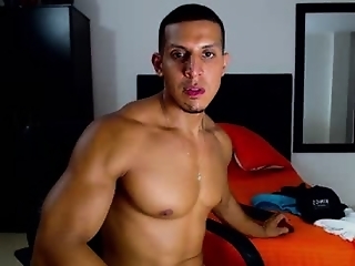 frank_heaven_shore is  year old straight webcam boy