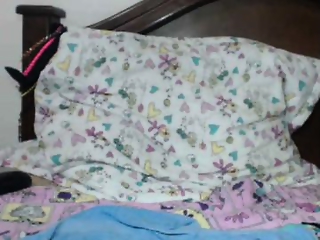 dannafontana is 23 year old romantic brunette webcam girl