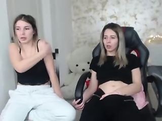 patry333 is 21 year old fetish blonde webcam girl