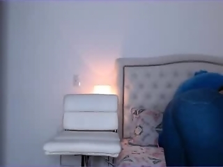 candy_sam28 is 23 year old sexy latino webcam girl