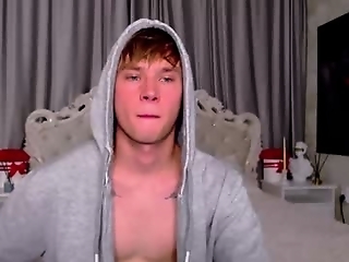 justin_reed is 21 year old gay webcam boy