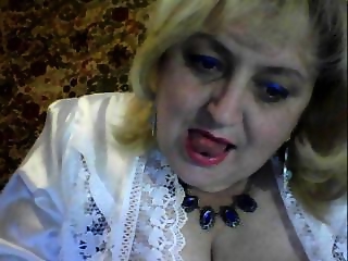 nadin45 is 48 year old blonde cam girl