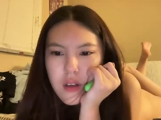 vivian7890 is  year old sexy webcam girl