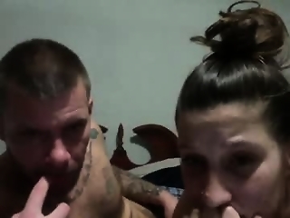 masterjay69er is  year old webcam couple