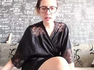 mrs__le is 33 year old naughty webcam girl