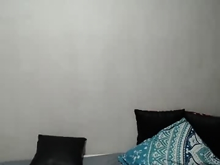 japonesa01 is 32 year old lesbian latino webcam couple