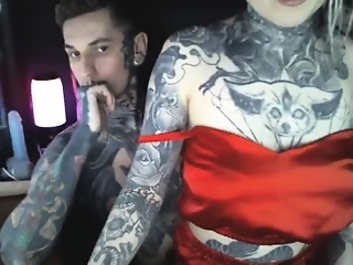 max69alexa is 18 year old webcam couple