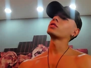 david_jons7 is 23 year old gay webcam boy