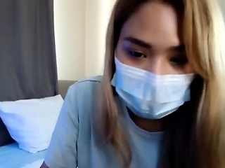 thaidancer is  year old asian webcam girl